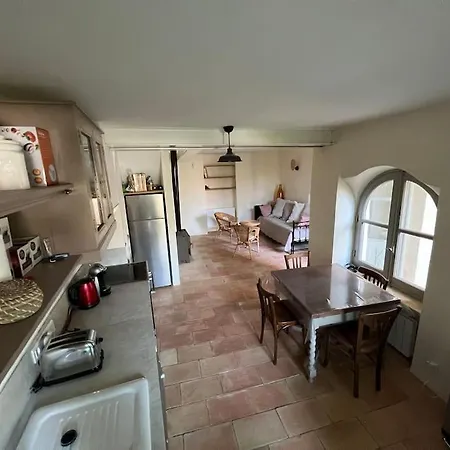 Tres Jolie Maison De Village Holiday home